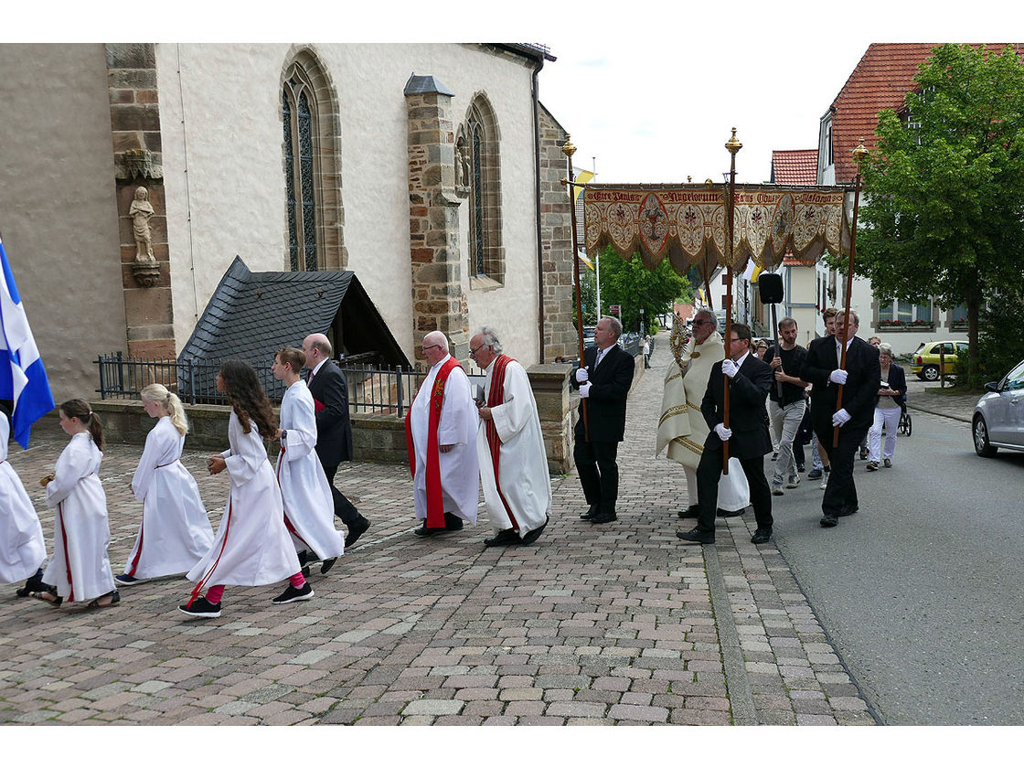 Bittprozession am Pfingstmontag (Foto: Karl-Franz Thiede)